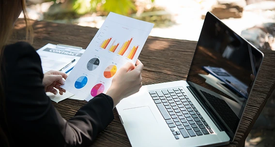 Paid Advertising (Performance Marketing) Paid Advertising (Performance Marketing)